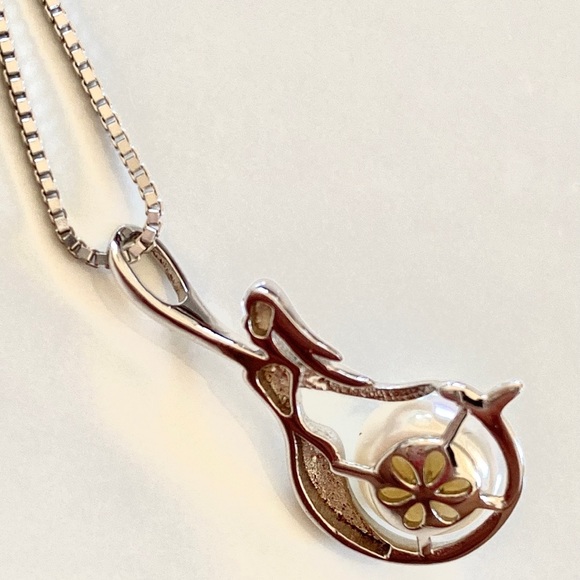 CASOTY 925 STERLING SILVER Mermaid with Freshwater Cultured Pearl Necklace - Picture 3 of 10